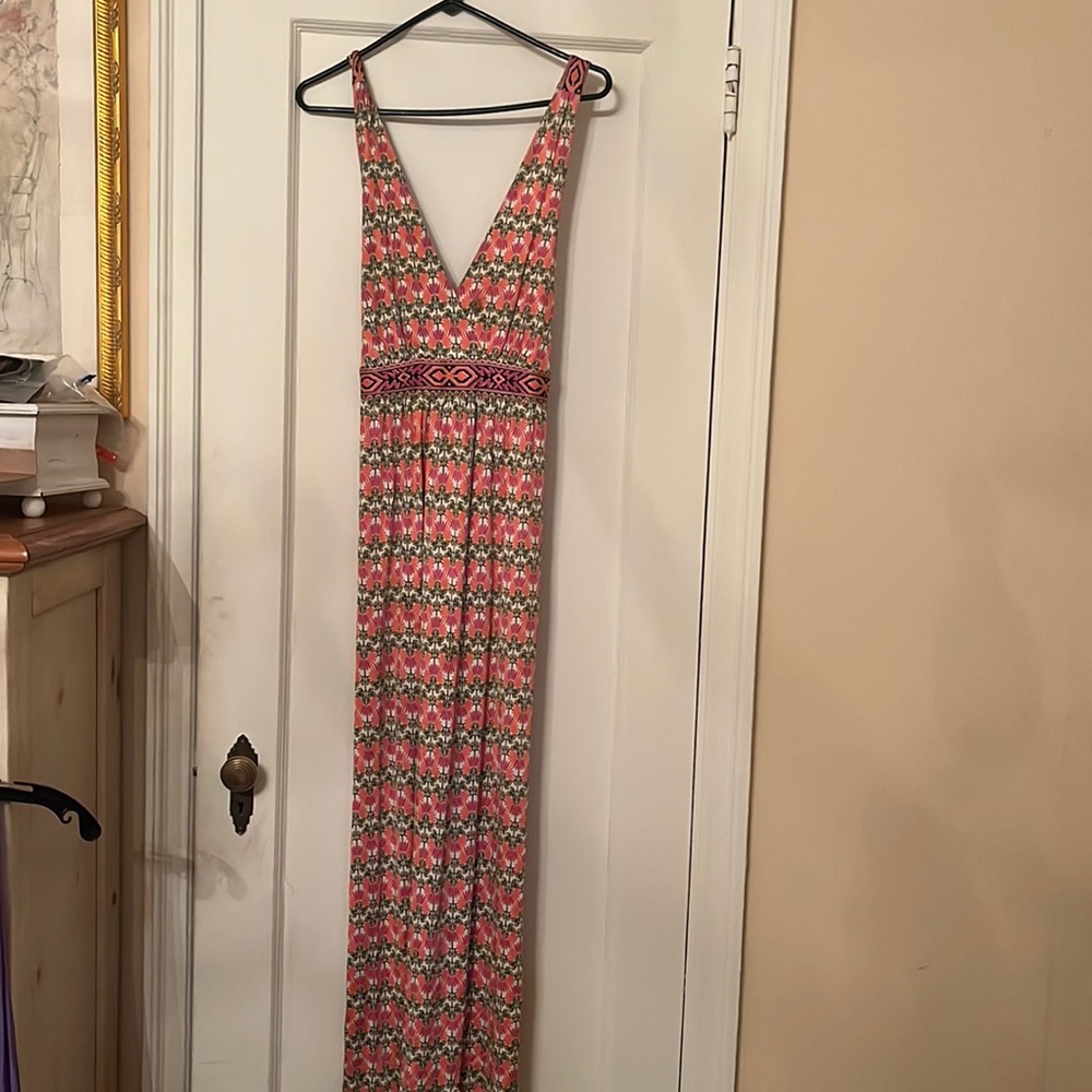 Tory Burch beautiful long dress. Criss cross open back down to waist